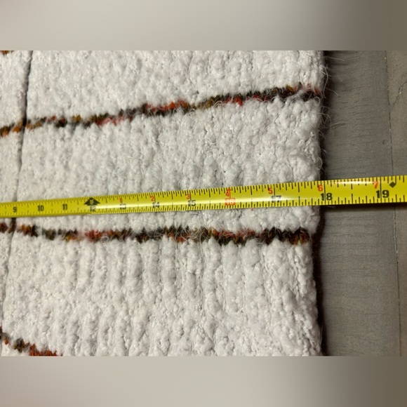 Altar'd State White Striped Eyelash Cardigan Sweater Open Front Pockets Size M/L - Picture 9 of 10